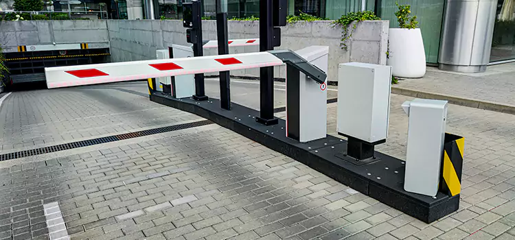 Custom Gate Design & Integration Gander